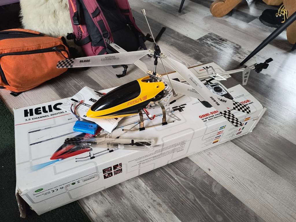 Rc helicopter, Ophalen of Verzenden, Zo goed als nieuw, Elektro, Helikopter