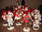 12 kerst / winter figuurtjes kerstdorp poppetjes, Ophalen of Verzenden, Gebruikt