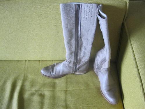 Fred de la bretoniere canvas.leren laarzen:mt 39, Kleding | Dames, Schoenen, Zo goed als nieuw, Hoge laarzen, Beige, Ophalen of Verzenden