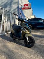 Piaggio Zip 2018 - Paris Green - 4 takt, Ophalen, Zip, Zo goed als nieuw, Benzine