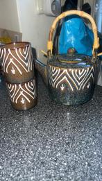 Theepot met 2 kopjes - Keramiek, Ophalen of Verzenden, Nieuw