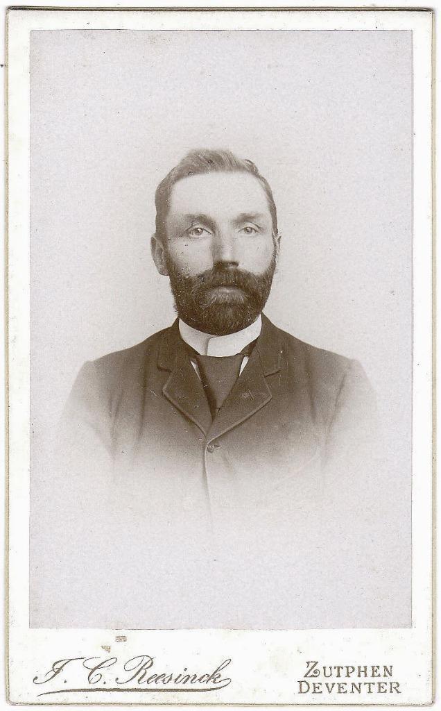 CDV - Portret Man Pak Baard - Foto Reesinck Zutphen Deventer, Verzamelen, Foto's en Prenten, Gebruikt, Foto, Overige onderwerpen