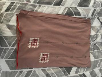 Bylima hoofdoek  beschikbaar voor biedingen