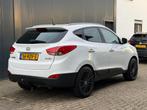 Hyundai Ix35 2.0i StoelVW|Multimedia|Leder|Trekhaak|Boekjes!, Gebruikt, 4 cilinders, Handgeschakeld, Stoelverwarming