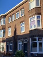 Topappartement (Voorburg) met Balkon en Uitzicht op Skyline, 50 m² of meer, Den Haag