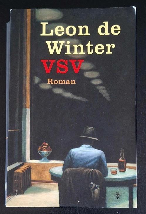 VSV - Daden van onbaatzuchtigheid - Leon de Winter, Boeken, Literatuur, Gelezen, Ophalen of Verzenden