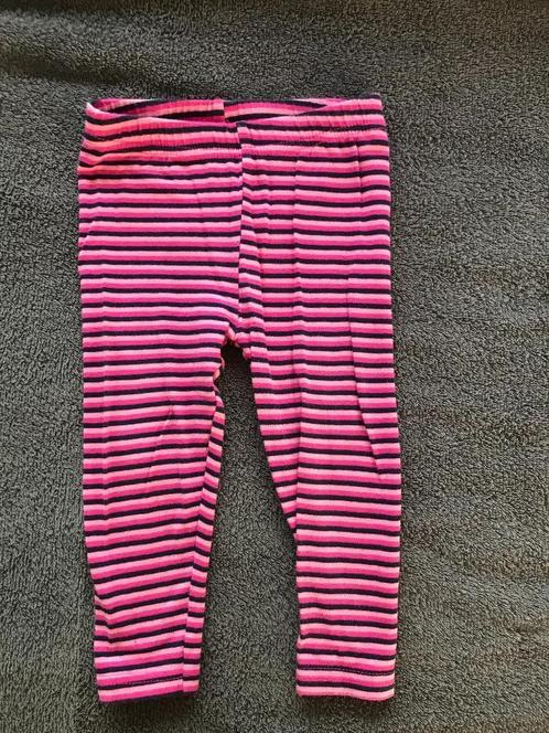 nog erg nette streepjes legging maat 80, Kinderen en Baby's, Babykleding | Maat 80, Zo goed als nieuw, Meisje, Broekje, Ophalen of Verzenden