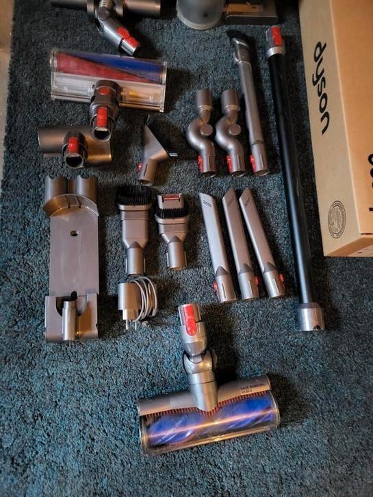 Dyson onderdelen V8, Sieraden, Tassen en Uiterlijk, Uiterlijk | Haarverzorging, Gebruikt, Ophalen of Verzenden