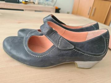 Prachtige schoenen Durea.Maat 40. Nieuw beschikbaar voor biedingen