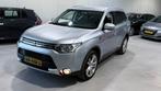 Mitsubishi Outlander 2.0 Phev 4WD CVT 5P 2015 Grijs, 1998 cc, Outlander, Euro 6, 4 cilinders