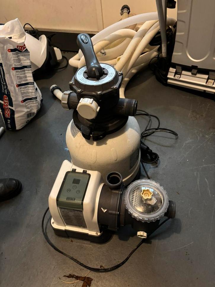 Intex zandfilterpomp, zoutwatersysteem en toebehoren, Tuin en Terras, Zwembad-toebehoren, Gebruikt, Ophalen