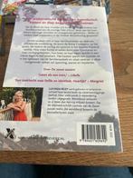 De Lavendeltuin - Lucinda Riley, Ophalen of Verzenden, Zo goed als nieuw, Nederland