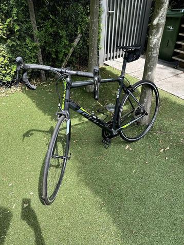 Giant Contend SL racefiets – maat L – als nieuw – slechts 1x beschikbaar voor biedingen
