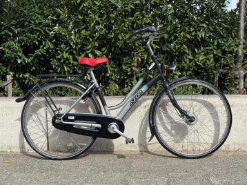 Damesfiets Azor beschikbaar voor biedingen