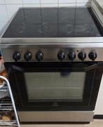 Indesit Elektrisch Fornuis - Perfecte Staat!, Ophalen, 60 cm of meer, 4 kookzones, Zo goed als nieuw