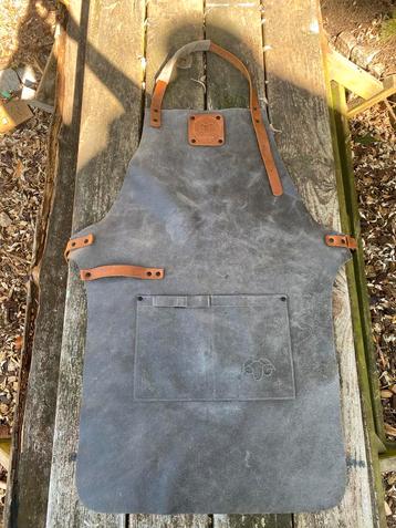 Leren schort van DNR - Handgemaakt beschikbaar voor biedingen