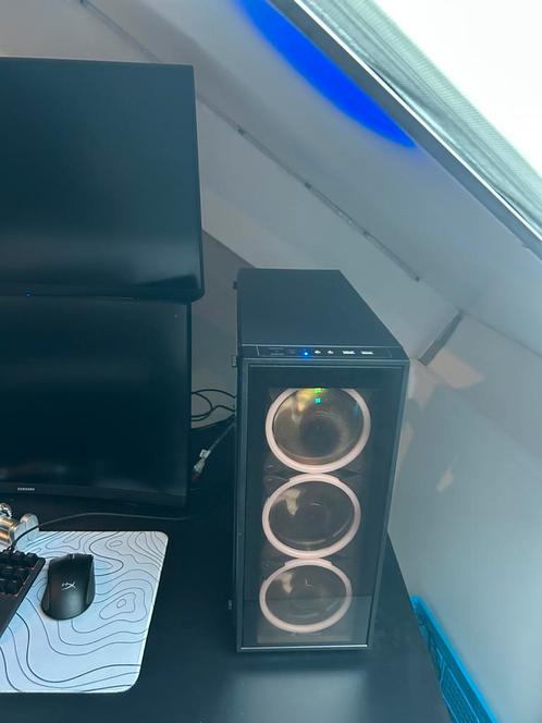 Custom gaming pc, Spelcomputers en Games, Games | Pc, Zo goed als nieuw, 1 speler, Ophalen
