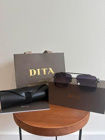Dita mach six 1-1 black/black zonnebril beschikbaar voor biedingen