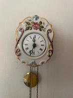 Puntgaaf antiek JOCKELTJE / Miniporseleintje 19eeuw, Antiek en Kunst, Ophalen of Verzenden