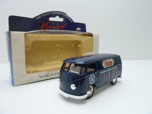 Volkswagen T1 bus  '' Hamleys toy store ''  Lledo, Hobby en Vrije tijd, Modelauto's | 1:43, Zo goed als nieuw, Auto, Overige merken