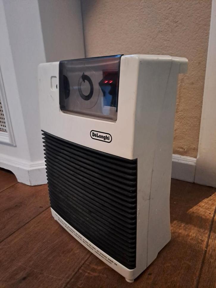 DeLonghi badkamer verwarming met 6 standen, Doe-het-zelf en Verbouw, Verwarming en Radiatoren, Zo goed als nieuw, Ophalen