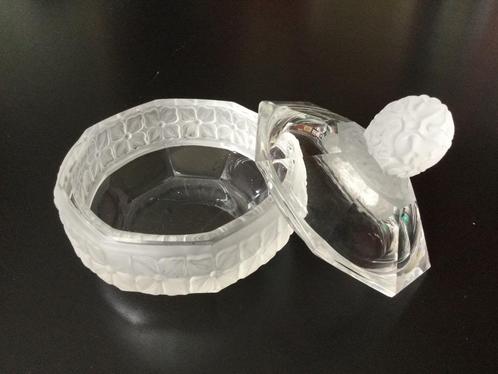 Antiek glazen dekseldoosje in Lalique-stijl, Antiek en Kunst, Antiek | Glas en Kristal, Ophalen of Verzenden