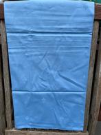 Lichtblauw tafelkleed met borduursel -  1 x 1 meter nieuw, Nieuw, Rechthoek, Ophalen of Verzenden