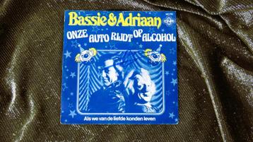 Bassie & Adriaan – Onze Auto Rijdt Op Alcohol GESIGNEERD! beschikbaar voor biedingen