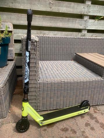 Stuntstep van Decathlon/Oxelo scooter beschikbaar voor biedingen
