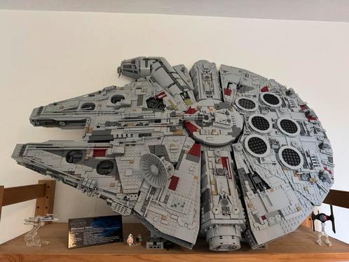 Lego Star Wars UCS 75192 Millennium Falcon, Verzamelen, Star Wars, Zo goed als nieuw, Ophalen