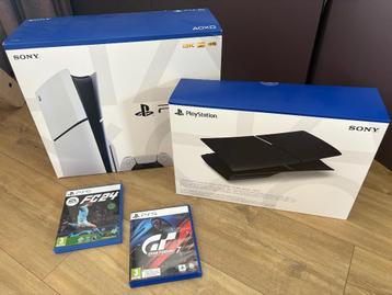 PlayStation 5 Slim Disc Edition + Covers Zwart + Games  beschikbaar voor biedingen