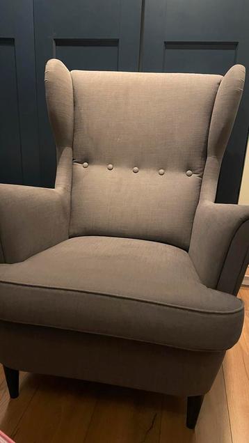 IKEA fauteuil strandmon beschikbaar voor biedingen