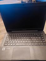 MEDION AKOYA 14 INCH NOG GEEN 2 jAAR OUD  ACCU IS TOP MET OP, Computers en Software, Ophalen of Verzenden, Zo goed als nieuw, 14 inch