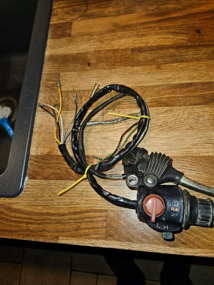 Gashendel + Bediening CB200, Motoren, Onderdelen | Oldtimers, Ophalen of Verzenden