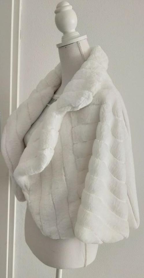Bruiloft bolero wit (nieuw!), Kleding | Dames, Overige Dameskleding, Zo goed als nieuw, Ophalen