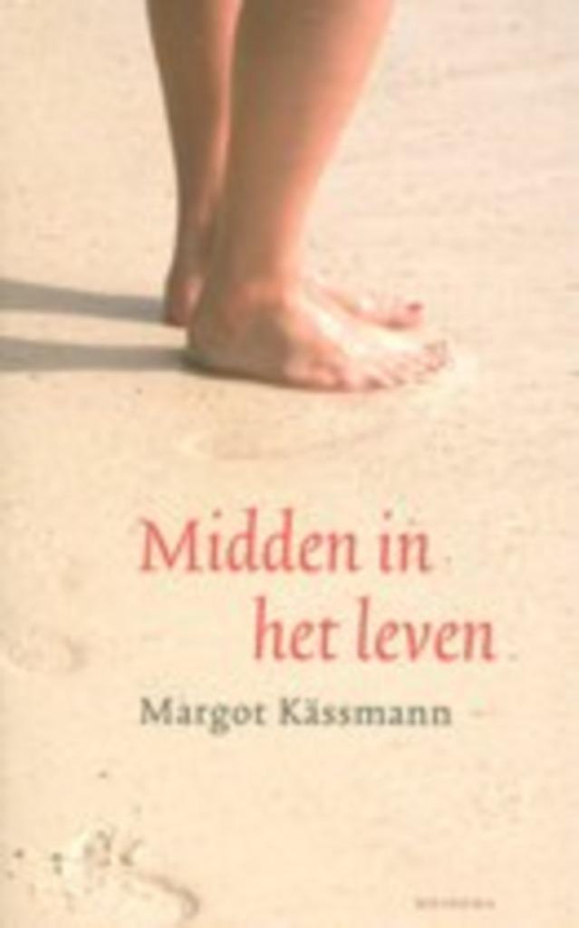 Margot Kassmann - Midden in het leven, Boeken, Romans, Nieuw, Ophalen of Verzenden