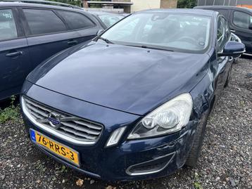 Volvo S60 1.6 T4 Kinetic (bj 2011, automaat) beschikbaar voor biedingen