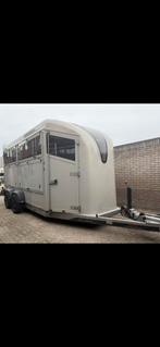 4 paards trailer, Dieren en Toebehoren, Paarden en Pony's | Trailers en Aanhangwagens, Ophalen, Zo goed als nieuw