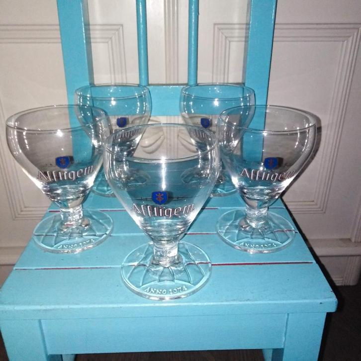 Affligem glazen klein model 5 stuks 0,15 l, Verzamelen, Biermerken, Zo goed als nieuw, Glas of Glazen, Overige merken, Ophalen