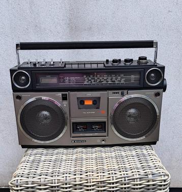 Vintage Radio Sanyo Model M 9990LU Ghettoblaster  beschikbaar voor biedingen