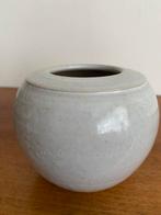 Gesigneerd vaasje bolvaas Jan Paasman genummerd, Antiek en Kunst, Antiek | Keramiek en Aardewerk, Ophalen of Verzenden