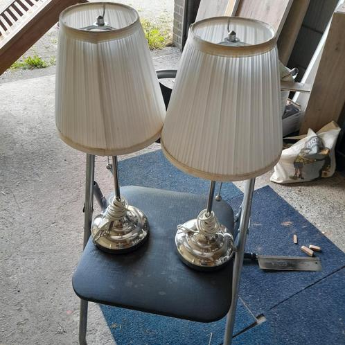 2 nette schemer/ tafellampjes., Huis en Inrichting, Lampen | Tafellampen, Gebruikt, 50 tot 75 cm, Verzenden