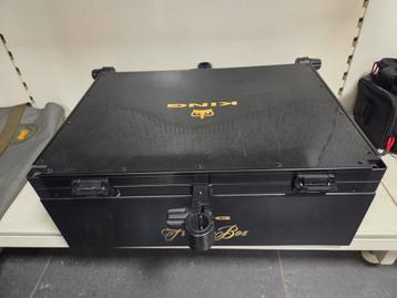 King aasbak/feederbox (4447) beschikbaar voor biedingen