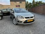 Ford Focus Cabriolet 2.0 Titanium 2010 Grijs, Auto's, Ford, 74 €/maand, 4 cilinders, Cabriolet, 4 stoelen