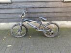 Royal Bugatti Tornado BMX 20 inch zwart, Fietsen en Brommers, Fietsen | Crossfietsen en BMX, Ophalen, Staal, Voetsteunen, 16 tot 20 inch