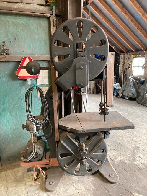 Antieke lintzaag op krachtstroom, Antiek en Kunst, Antiek | Gereedschap en Instrumenten, Ophalen