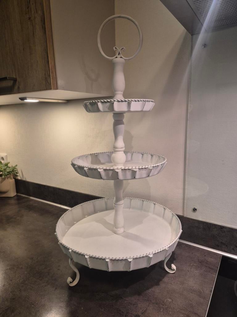 Mooie Grote Brocante Etagere - ZGAN, Ophalen of Verzenden, Zo goed als nieuw