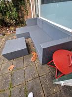 Mooie tuinbank met tafel en kussens, Ophalen, Zo goed als nieuw, Kunststof