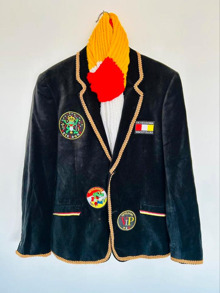 Luxe fluwelen Oeteldonk herenjas, Kleding | Heren, Carnavalskleding en Feestkleding, Zo goed als nieuw, Kleding, Carnaval, Maat 52/54 (L)