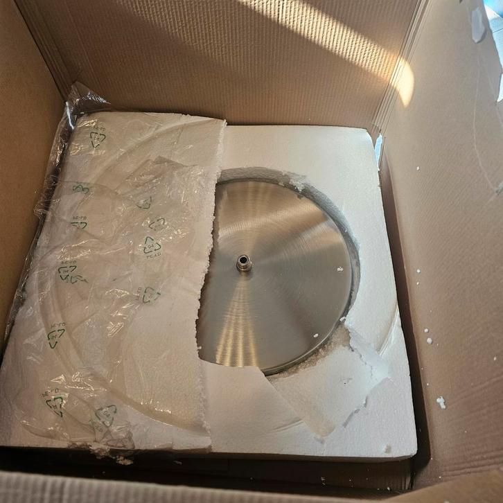 Eglo Vloerlamp - Stijlvolle Verlichting, Huis en Inrichting, Lampen | Vloerlampen, Zo goed als nieuw, 150 tot 200 cm, Metaal, Stof